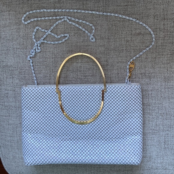 Fiona white/gold metallic handbag/purse. - Picture 3 of 13